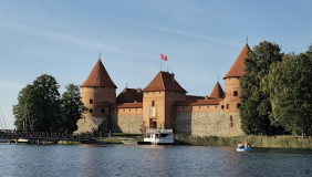 <p>Витебск — Вильнюс /<br />
Вильнюс — Витебск </p>
